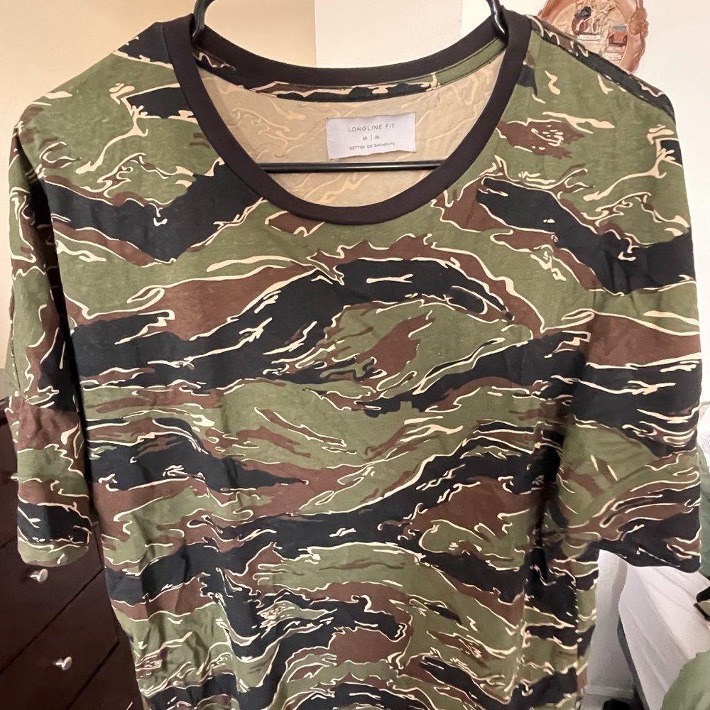 Camo Long-fit Shirt